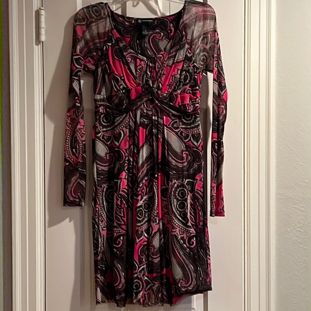 Originally bought from Macy’s in NYC. 100% nylon long sleeve dress size Small